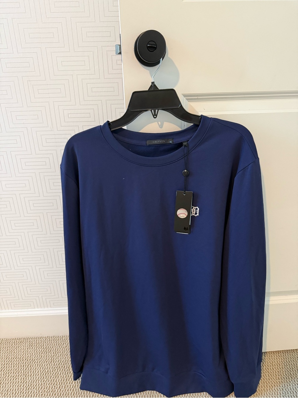 Greyson Navy Crewneck Sweatshirt with White Embroidered 'D' - Picture 2 of 4